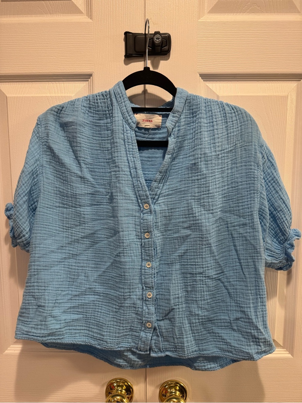 XiRENA Sky Blue Gauze Button-Down Short Sleeve Shirt